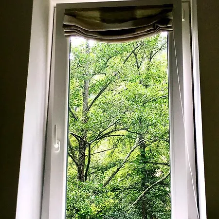 Bed & Breakfast Secret Gardens