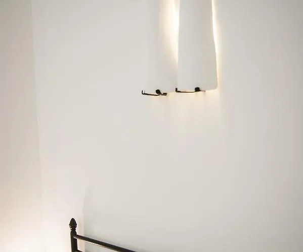 Bed & Breakfast Secret Gardens 3*